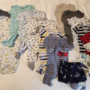 21 Piece Lot of 3m Baby Boy Clothing Bundle
